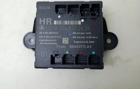 Mercedes-Benz C W204 Door control unit/module A2048702626