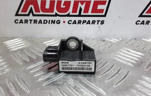 Honda CR-V Airbag deployment crash/impact sensor 5WK43786 52100306