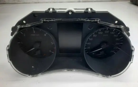 Nissan Qashqai Speedometer (instrument cluster) 4EL3C0W60