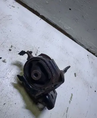 Toyota Avensis Verso Gearbox mount 1237227040