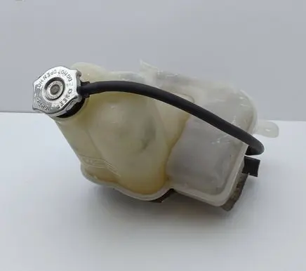 Chrysler PT Cruiser Coolant expansion tank/reservoir 05278766AC