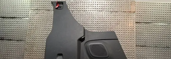 Renault Trafic III (X82) Tailgate/trunk side cover trim S25053324