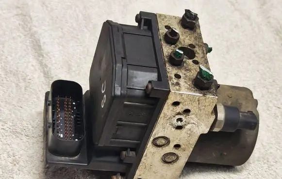 Renault Scenic I ABS Pump 32925 289128 0265950046