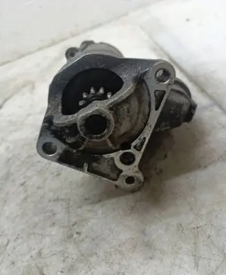 Renault Laguna II Starter motor D7R49 0906YC