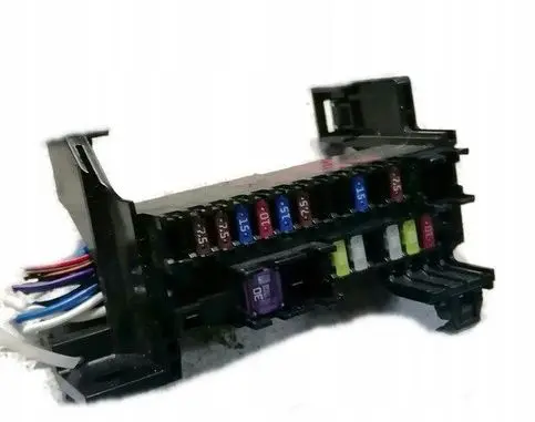 Mazda 6 Fuse module
