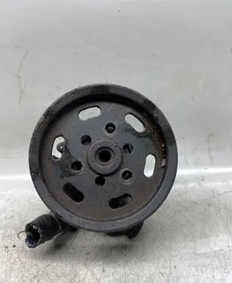 Audi A4 S4 B5 8D Power steering pump