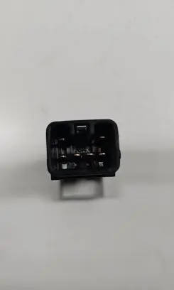 Fog light switch