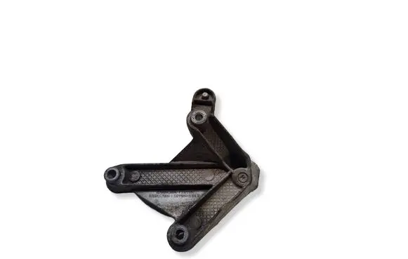 Renault Modus Gearbox mounting bracket 8200043084 8200457080