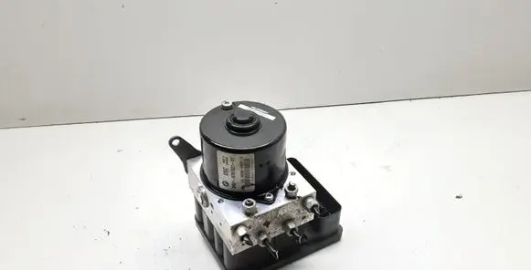 BMW 1 E81 E87 ABS Pump 6787837 6791521