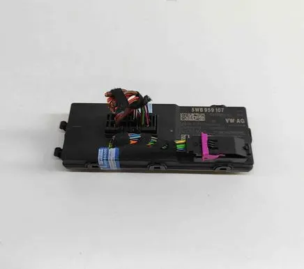 Audi Q2 - Tailgate/trunk control unit/module A2C76712005 5WB959107