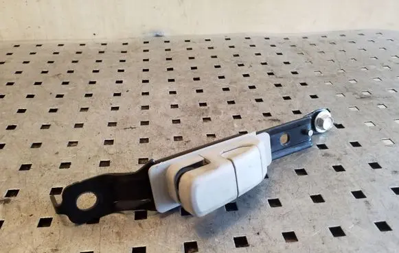 Subaru Forester SH Seat belt adjustment rail 