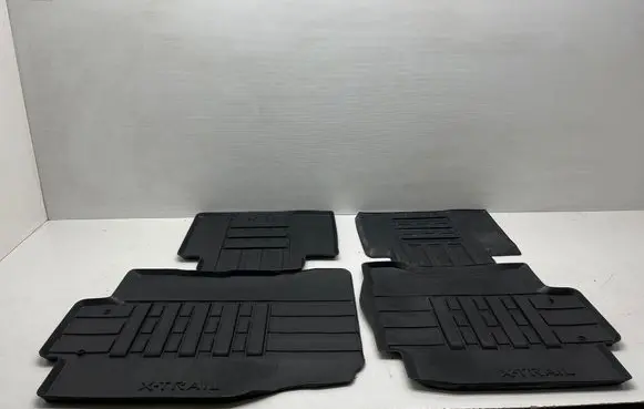Nissan X-Trail T32 Car floor mat set KET484B089