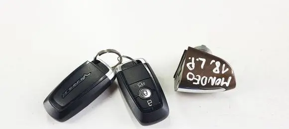 Ford Mondeo MK V Ignition key/card
