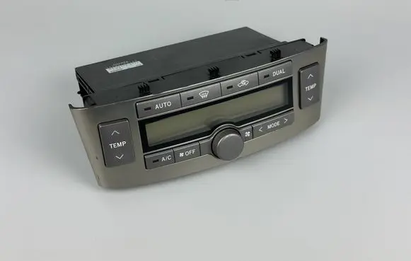 Toyota Avensis T250 Climate control unit 5590005140 5590205050G 4M20332