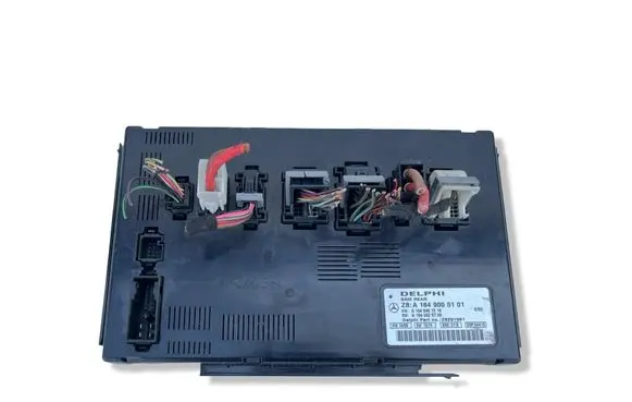 Mercedes-Benz GL X164 SAM control unit A1649005101