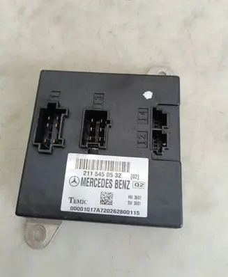 Mercedes-Benz E W211 Comfort/convenience module 2115450532