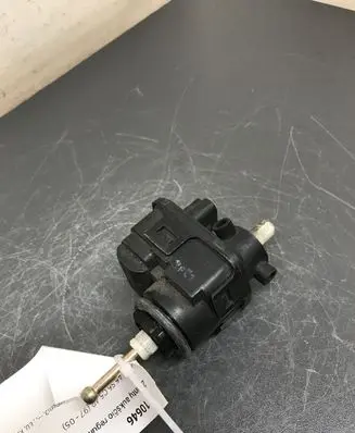 Audi A6 S6 C5 4B Headlight level adjustment motor 31G56B