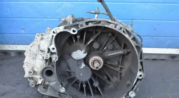 Renault Trafic II (X83) Manual 7 speed gearbox PK6025