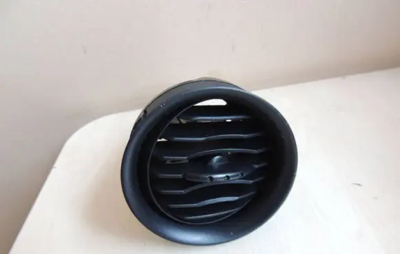 Seat Ibiza III (6L) Dashboard side air vent grill/cover trim