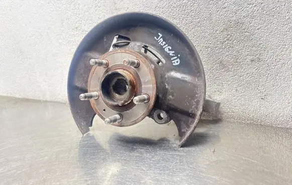 Opel Insignia A Front wheel hub