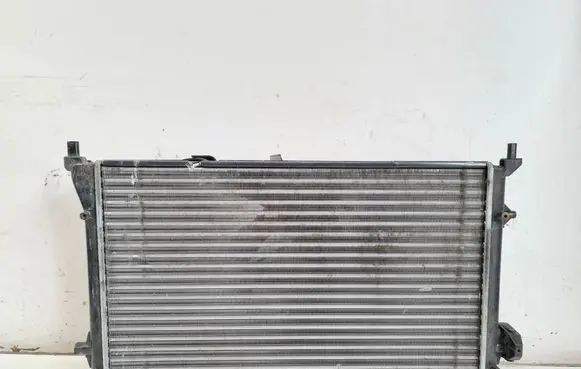 Coolant radiator