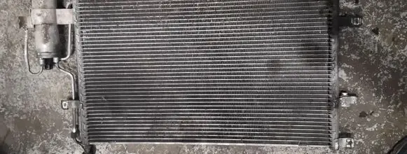 Volvo V70 A/C cooling radiator (condenser)