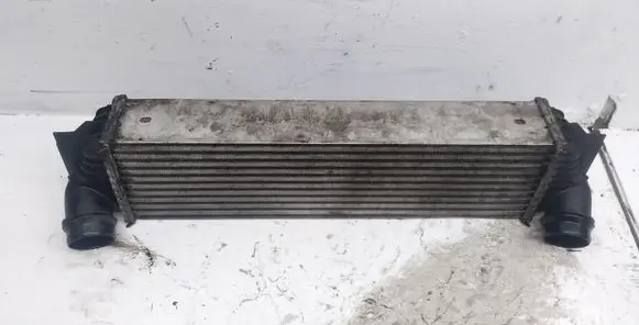 BMW 5 F10 F11 Intercooler radiator 17517805629 7805629