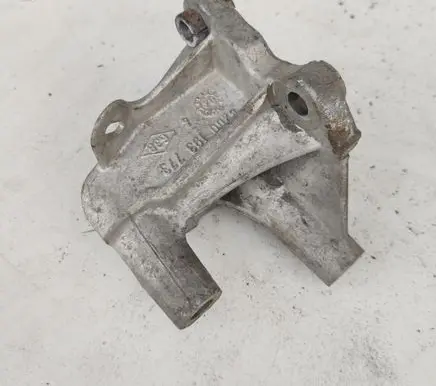 Renault Scenic II - Grand scenic II Fuel pump bracket 8200193773