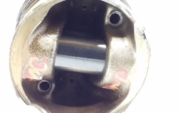 Piston