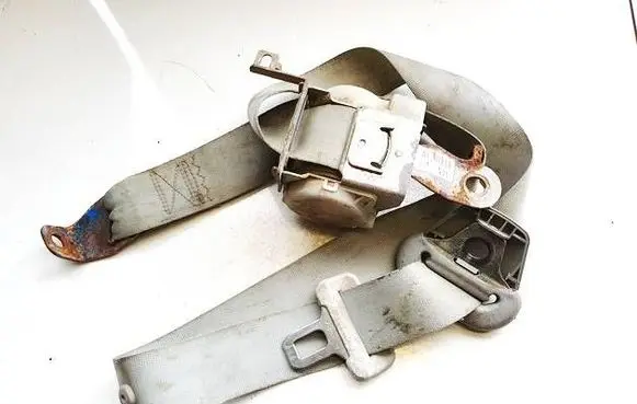 Hyundai Trajet Rear seatbelt 898503a000 89850-3a000