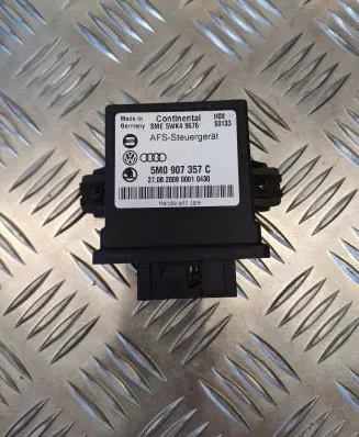 Skoda Superb B6 (3T) Light module LCM 5M0907357C 5WK49676 082000800010430