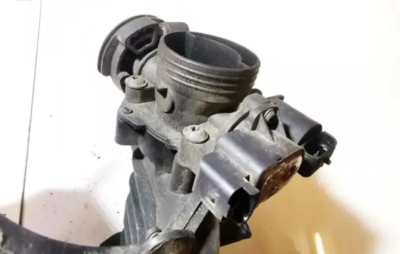 Peugeot 206 Throttle valve 0693A0488 9642473280