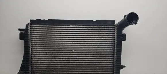 Volkswagen PASSAT B6 Intercooler radiator