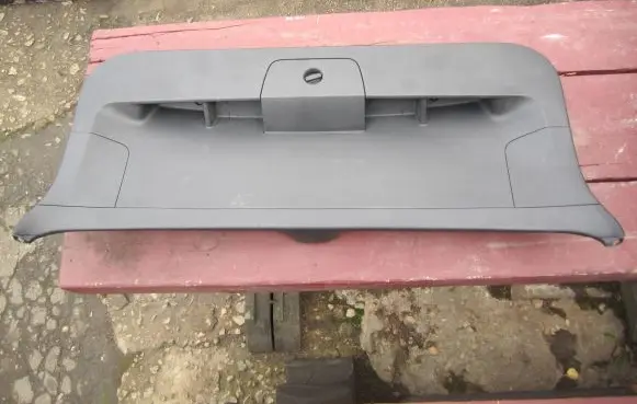 Volkswagen Golf VII Tailgate/boot lid cover trim 5G9867605A 5G9867605
