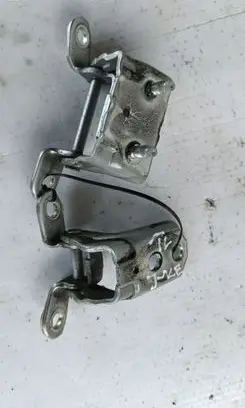 Nissan Juke I F15 Loading door hinge set 4048520