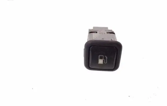 Volkswagen Golf IV Fuel tank opening switch 3B0959833A