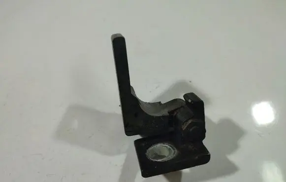 Fiat Bravo Front door upper hinge 