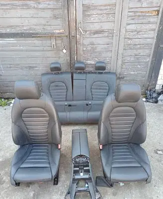 Mercedes-Benz C W205 Interior set 