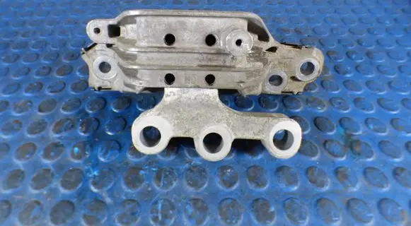 Opel Astra K Engine mount bracket CART39193447 39193447 586806