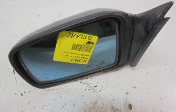 Mazda 929 Manual wing mirror 