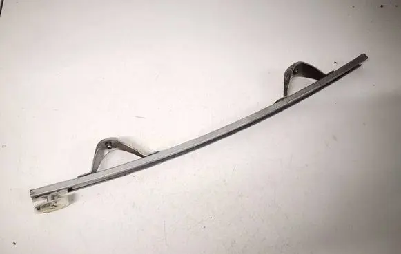 Opel Astra H Front door glass trim molding 13168779