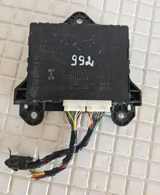Toyota Prius (XW20) Other control units/modules 8865047051 1776003362