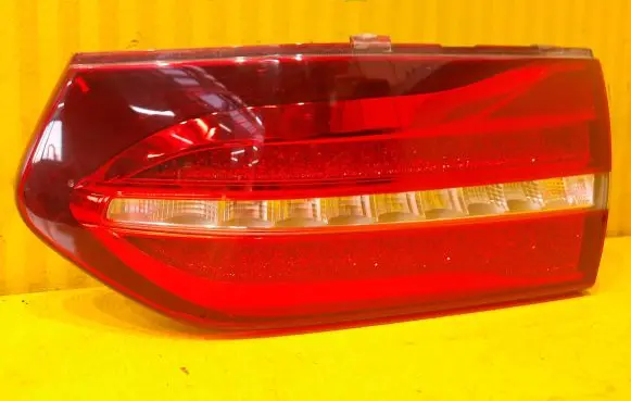 Mercedes-Benz E W213 Rear/tail lights