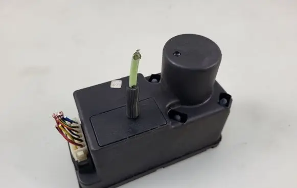 Volkswagen PASSAT B3 Central locking vacuum pump 357962257