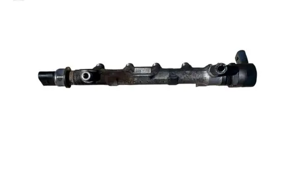 Skoda Octavia Mk3 (5E) Fuel main line pipe 04L089