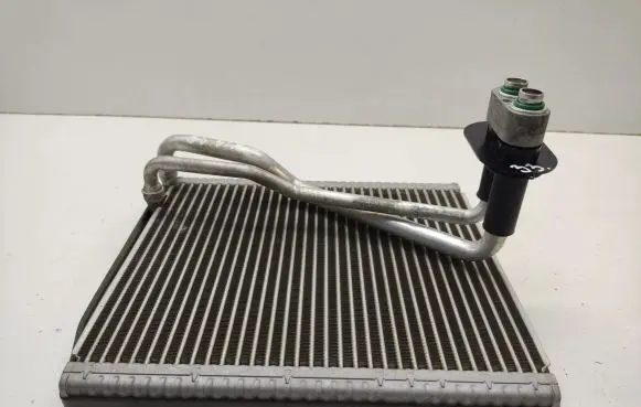 Air conditioning (A/C) radiator (interior)