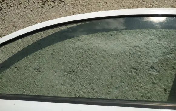 Opel Corsa D Front door window glass four-door 