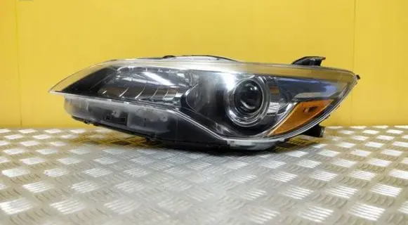 Toyota Camry Headlight/headlamp TOYOTA-CAMRY 2544