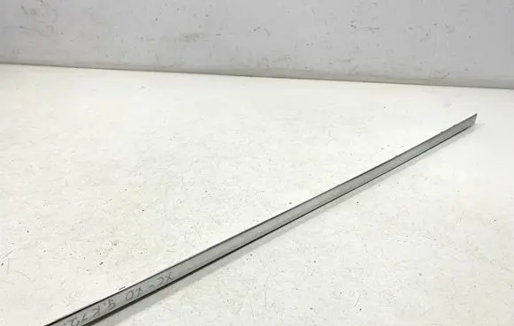 Volvo XC70 Rear door glass trim molding