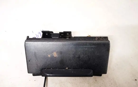 Car ashtray